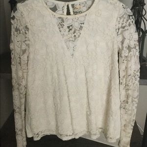 Women’s Blouse